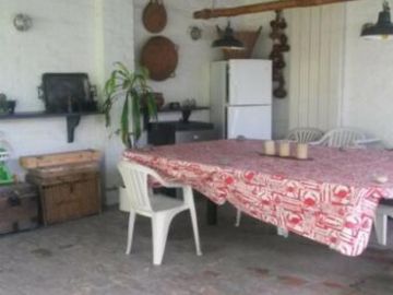 VENDO CASA QUINTA EN BARRIO LINKS DE EZEIZA