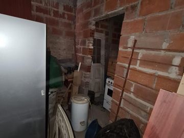 Casa y depto a terminar sobre Calle 17 B, ciudad de Guernica