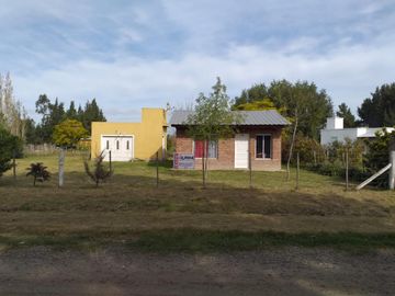 VENTA - QUINTA EN BARRIO EL TREBOL
