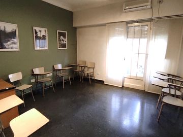 Casa de 8 ambientes en Venta en Villa crespo