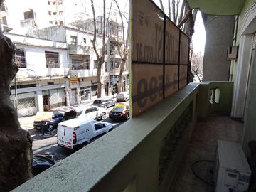 Casa de 8 ambientes en Venta en Villa crespo