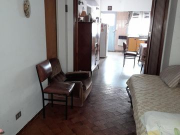 Excelente casa aa6 ambientes en 2 plantas