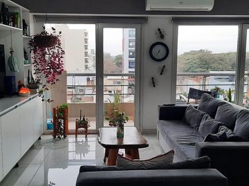DEPARTAMENTO DE TRES AMBIENTES TOTALMENTE AMUEBLADO