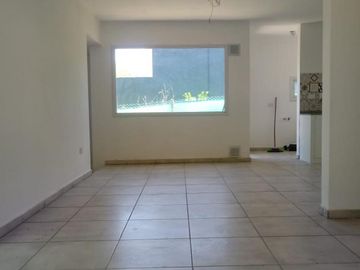 CASA EN VENTA EN Bº CERRADO CUMBRES DEL GOLF