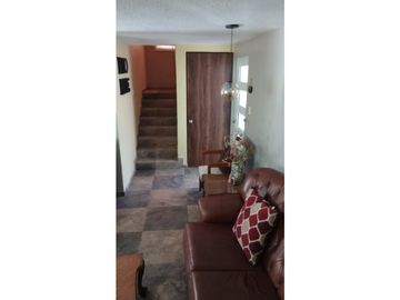 Casa remodelada en venta sobre Boulevard 18 Sur, San Manuel Puebla.