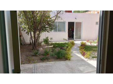 Casa remodelada en venta sobre Boulevard 18 Sur, San Manuel Puebla.
