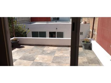 Casa remodelada en venta sobre Boulevard 18 Sur, San Manuel Puebla.