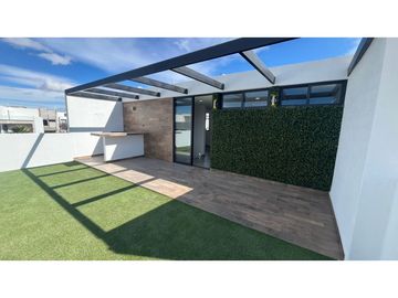 Casa en venta en Parque México, Lomas de Angelópolis, Puebla.