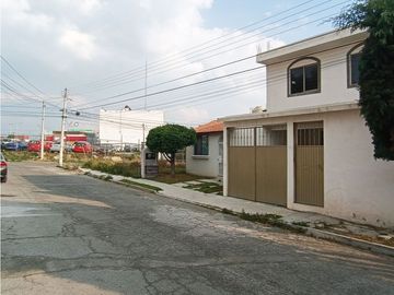 Se vende casa en Fracc Colosio, Pachuca Hidalgo
