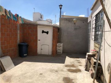 Casa en venta en esquina en Fracc Paseos de la Plata al sur de Pachuca