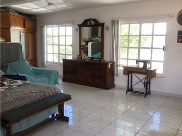 Casa en venta en esquina en Fracc Paseos de la Plata al sur de Pachuca