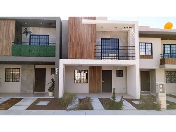 Se vende casa con alberca en Fraccionamiento Andalucia, Tizayuca Hidalgo