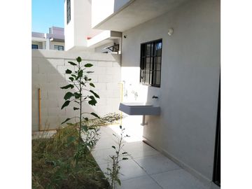Se vende casa con alberca en Fraccionamiento Andalucia, Tizayuca Hidalgo