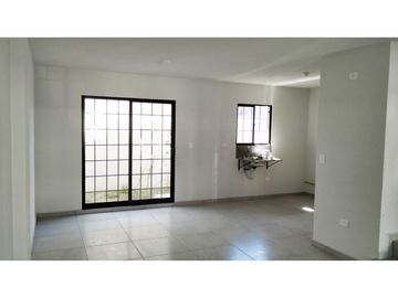Se vende casa con alberca en Fraccionamiento Andalucia, Tizayuca Hidalgo