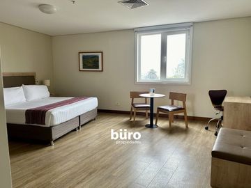 ELEGANTE  HOTEL EN VENTA TOTALMENTE REMODELADO EN SAN ISIDRO