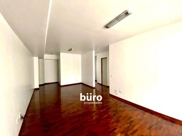 DEPARTAMENTO EN ALQUILER DE 2 DORMITORIOS EN MIRAFLORES