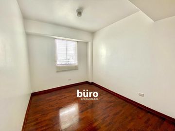 DEPARTAMENTO EN ALQUILER DE 2 DORMITORIOS EN MIRAFLORES