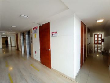 GRAN PRECIO Y SIN PIE Depto de 1D1B en Vicuña Mackenna, Piso 2, Santiago Centro