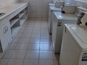 EXCELENTE DEPTO, REMODELADO.