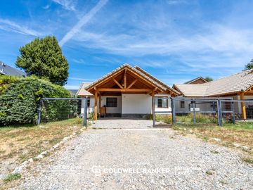 VENTA apto credito Casa de 3 dormitorios  Las Marias Bariloche