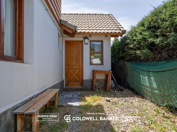 VENTA apto credito Casa de 3 dormitorios  Las Marias Bariloche