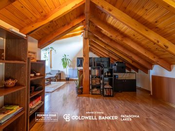 VENTA apto credito Casa de 3 dormitorios  Las Marias Bariloche