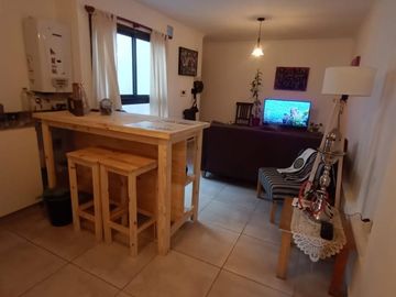 VENDO DEPTO 1DORM EN ROQUE S.PEÑA 1317 COFICO