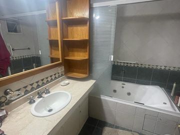 Departamento en Recoleta, Av. Las Heras 2200