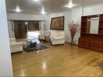 Departamento en Recoleta, Av. Las Heras 2200
