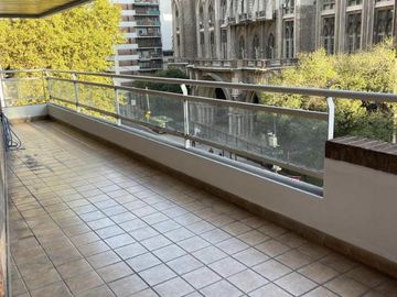 Departamento en Recoleta, Av. Las Heras 2200