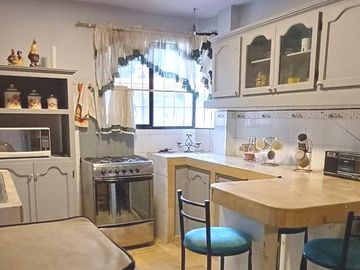 Casa Rentera en Venta, Urdenor 2  VicY