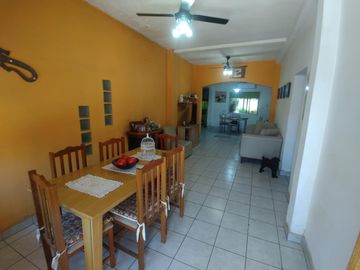 Casa en Venta en Gregorio De Laferrere