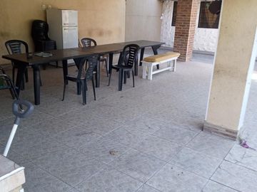 Quinta en venta - 5 Dormitorios 4 Baños - Cocheras - 1.200Mts2 - General Rodríguez