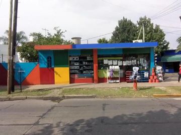 Venta Local c/ vivienda sobre Av.  de alto transito - Oportunidad de Negocio - Ramos Mejia