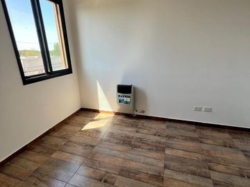 Casa 4 ambientes en venta -  TOMA PERMUTAS - Barrio Privado Los Troncos