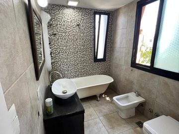 Casa 4 ambientes en venta -  TOMA PERMUTAS - Barrio Privado Los Troncos
