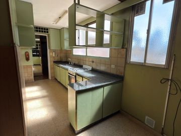 VENTA Av. Gaona al 1700 Caballito - Amplio Balcón 3 ambientes - Escritorio - Dependencia con su baño