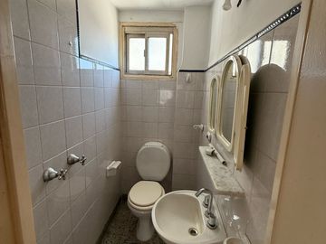 VENTA Av. Gaona al 1700 Caballito - Amplio Balcón 3 ambientes - Escritorio - Dependencia con su baño
