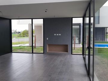 Casa en venta Barrio El Canal, Villanueva