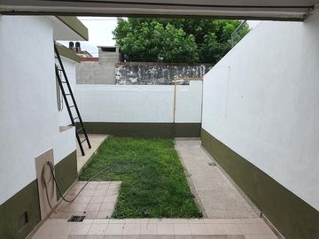 PH en  Barrio Colon !! 2 dorm cochera !!!