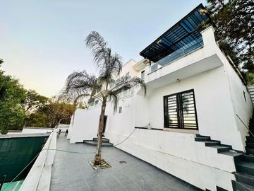 RESIDENCIA EN PINAR DE LA VENTA