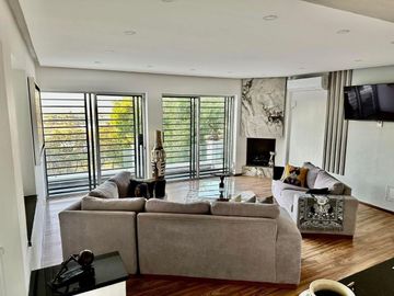 RESIDENCIA EN PINAR DE LA VENTA
