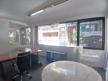 OPORTUNIDAD Amplio Departamento con cochera fija en Palermo  APTO CREDITO y profesional