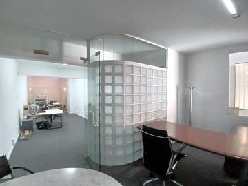 OPORTUNIDAD Amplio Departamento con cochera fija en Palermo  APTO CREDITO y profesional