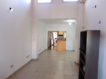 Venta - Casa 4 amb. - Ramos Mejia Sur