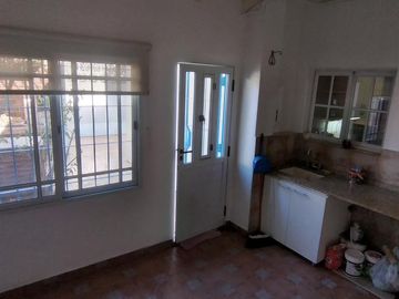 Venta - Casa 4 amb. - Ramos Mejia Sur