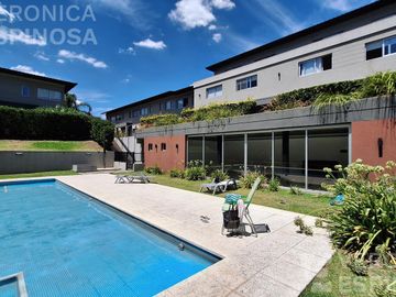 PH tres ambientes en Moron Norte venta