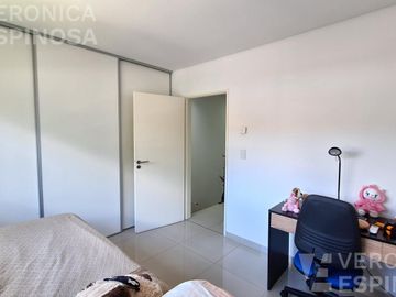 PH tres ambientes en Moron Norte venta