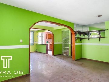 CASA EN RENTA EN LOMAS DE TULTEPEC