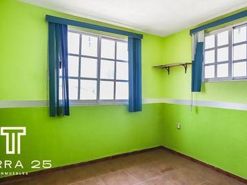 CASA EN RENTA EN LOMAS DE TULTEPEC